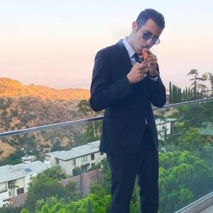 Meet your Posher, Alexander